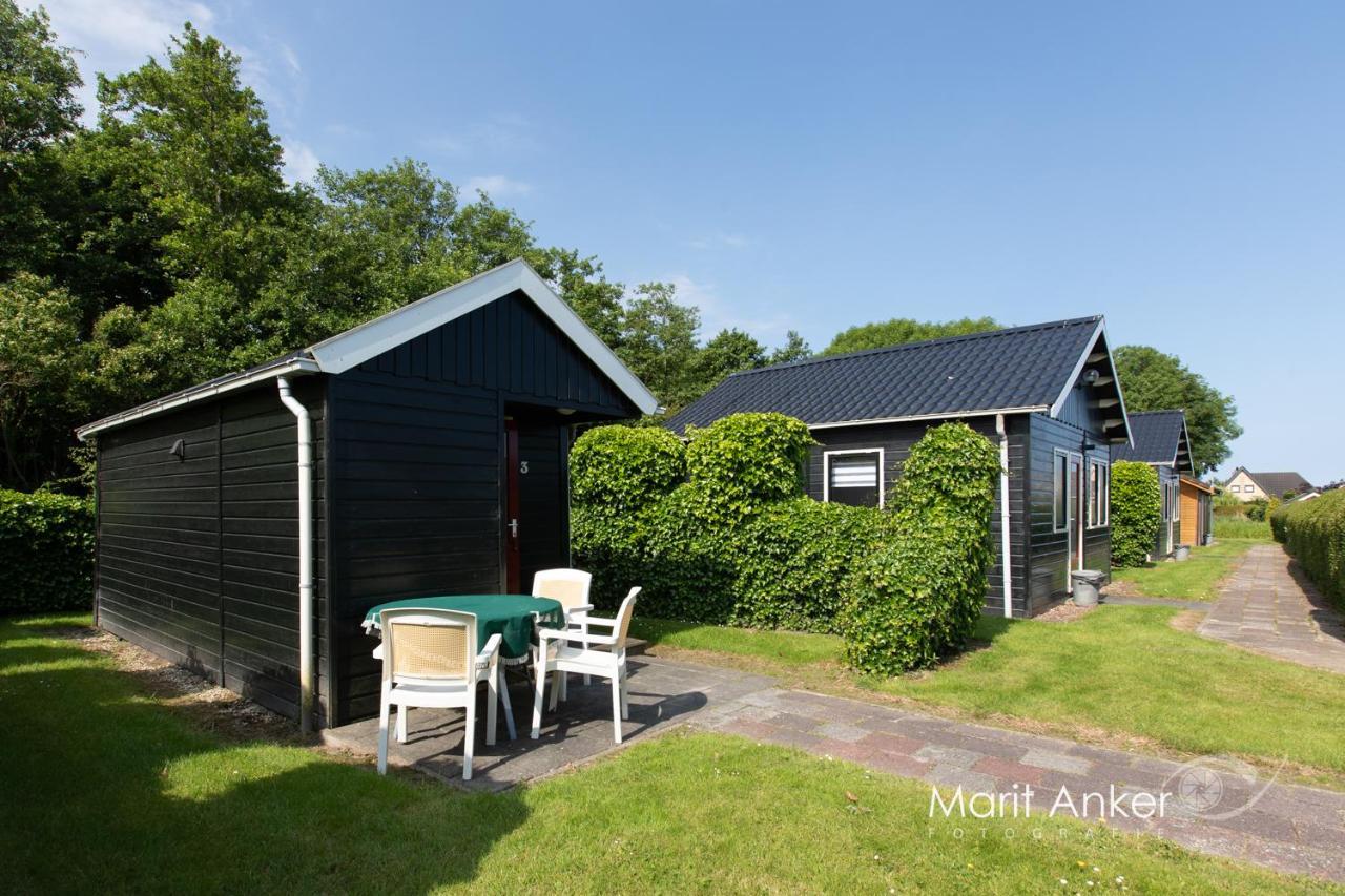 Bed & Breakfast Meinsma Moddergat Exteriör bild