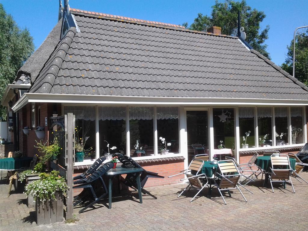 Bed & Breakfast Meinsma Moddergat Exteriör bild